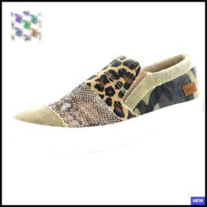 Animal Print Canvas Slip On Sneakers Elastic Gore Cushioned Footbed Retro Chic